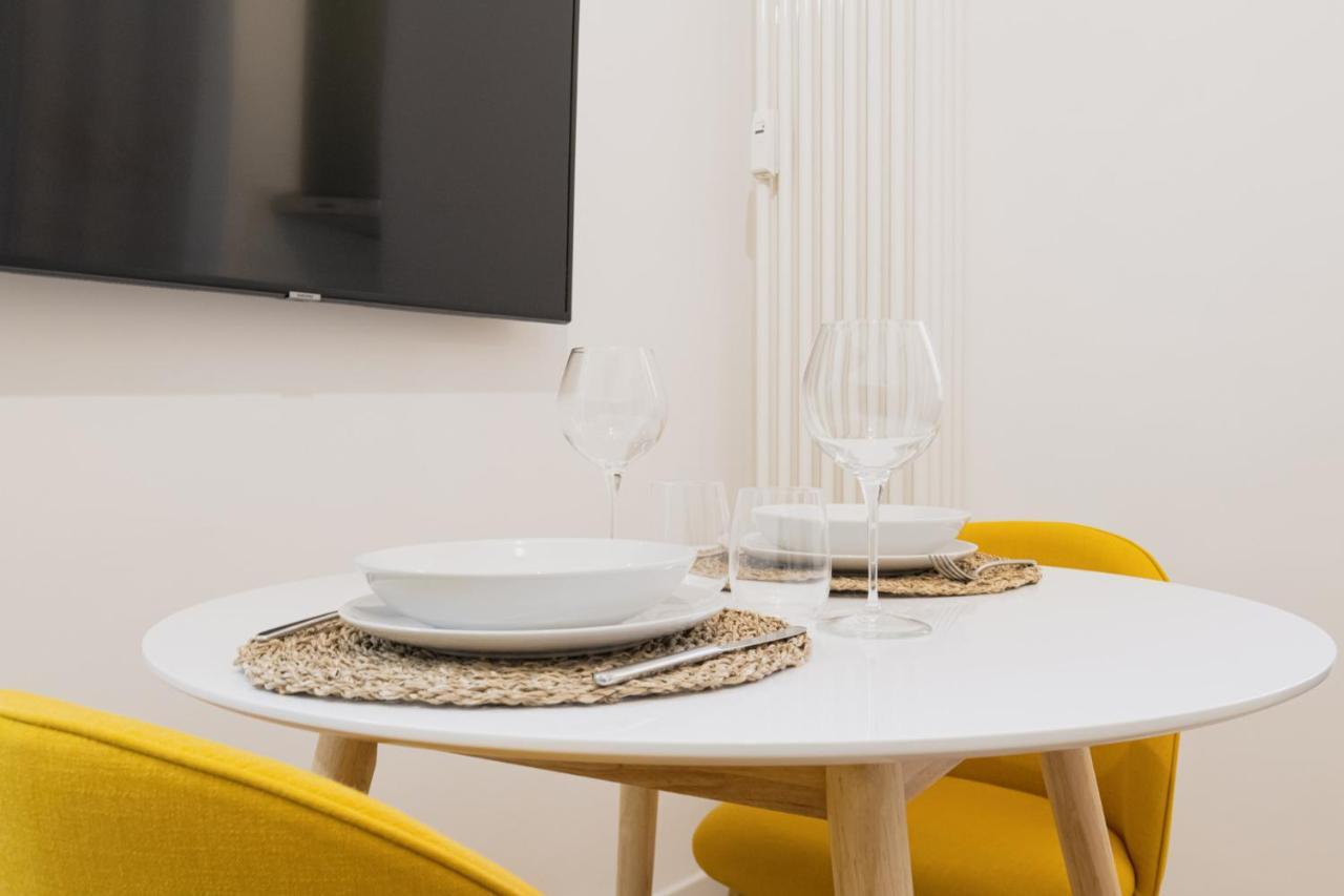 شقة Easylife - Oasi Chic Pochi Passi Dai Navigli ميلان المظهر الخارجي الصورة