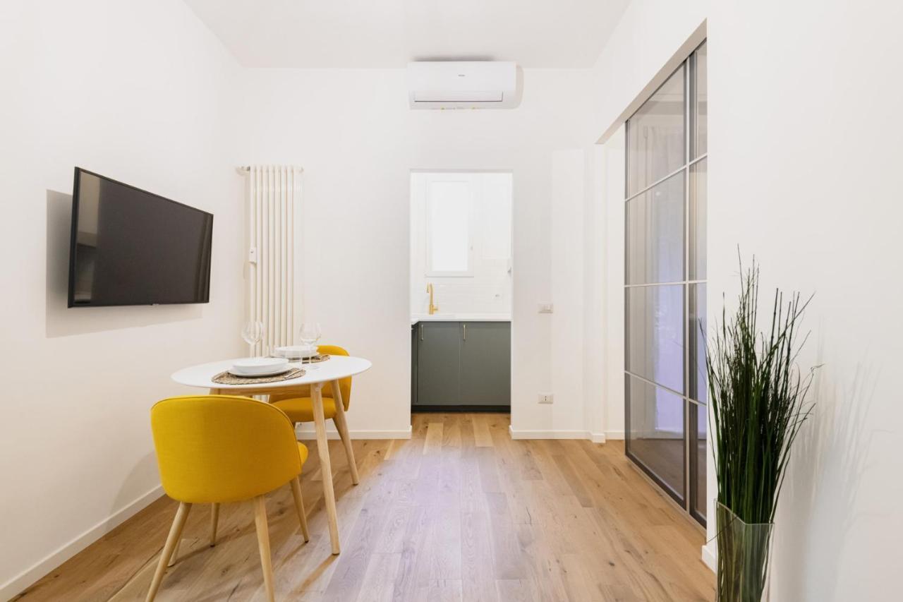 شقة Easylife - Oasi Chic Pochi Passi Dai Navigli ميلان المظهر الخارجي الصورة